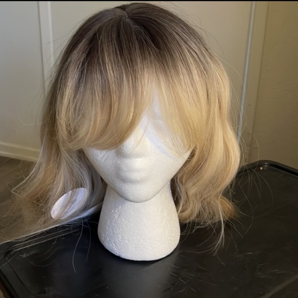 Rooted Wavy Mixed Blonde Synthetic Wig with Bangs - New #C - Picture 12 of 16